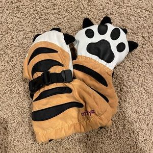 Mittyz tiger paw mittens